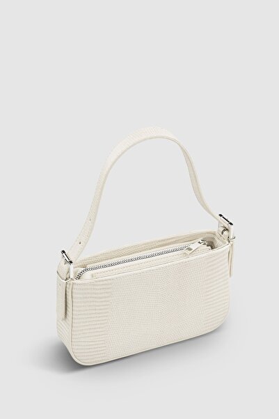 Housebags Kadın Tokalı Krem Baguette Çanta 208