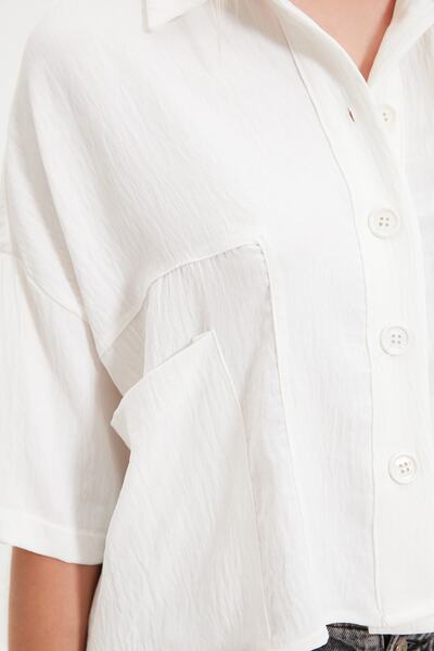 Trendyol Collection Cămașă oversize, albă, cu mâneci sărace - Croială largă TWOSS20GO0381
