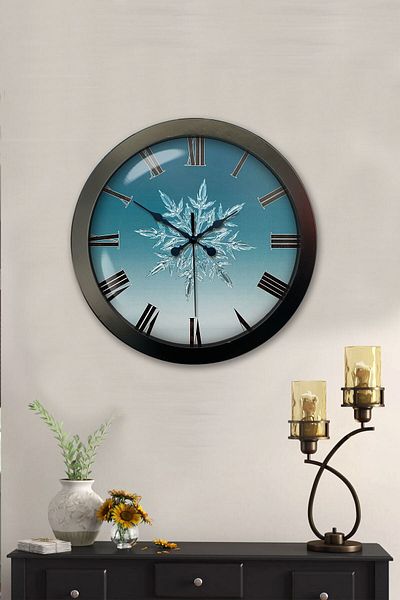Kasva Concept Gift 36 cm White Metal Snowflake Wall Clock