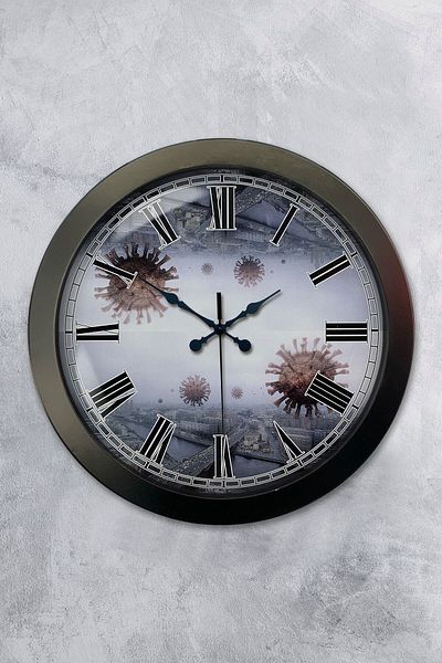 Kasva Concept Gift 36 cm Black Metal New World Wall Clock