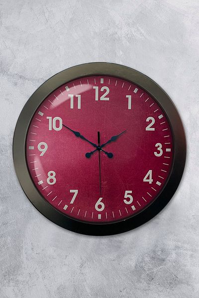 Kasva Concept Gift 36 cm Black Metal Classic Wall Clock