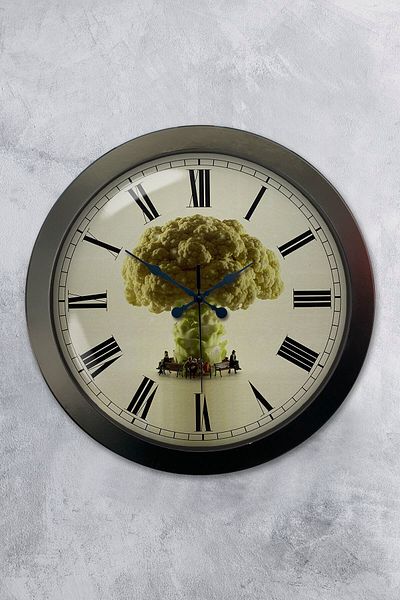 Kasva Concept Gift 36 cm Black Metal Cauliflower Wall Clock