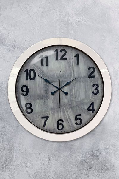 Kasva Concept Gift 36 cm White Metal Classic Wall Clock