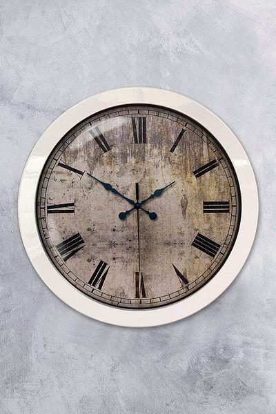 Kasva Concept Gift 36 cm White Metal Cut-Out Wall Clock