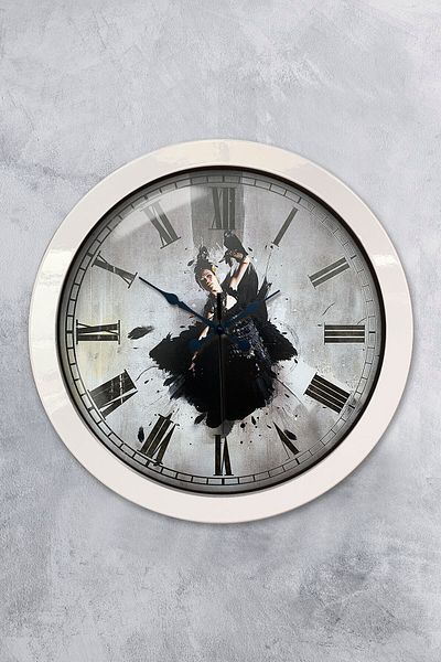 Kasva Concept Gift 36 cm White Metal Dance Wall Clock