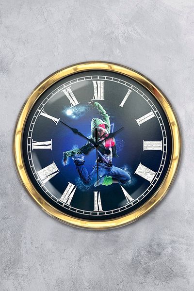 Kasva Concept Gift 40 cm Gold Metal Dance Wall Clock