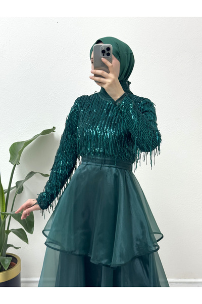 HİJABAYA Βραδινό φόρεμα από τούλι με παγιέτες - Ελαστική λαιμόκοψη και ζώνη