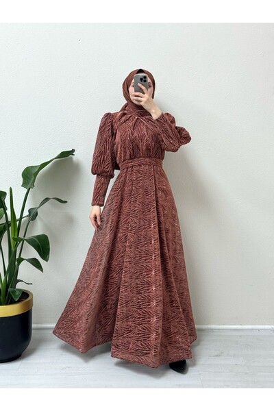 HİJABAYA فستان سهرة لامع بأكمام بالون وياقة القاضي