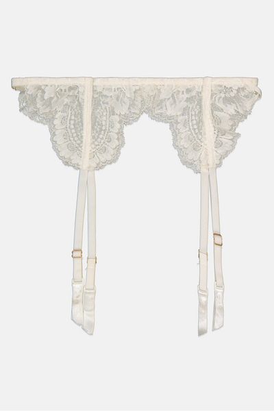 Etam Women Lace Suspender Belt, White