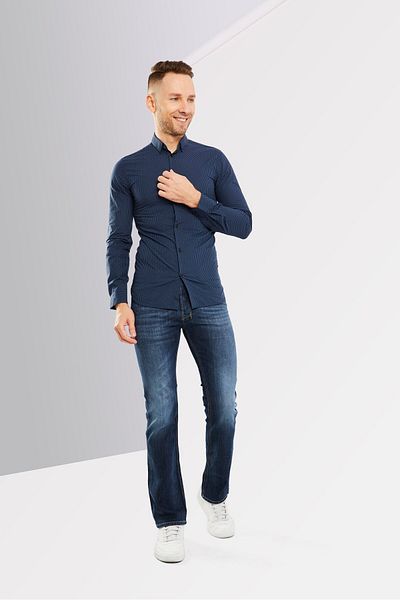 The Kooples قميص رجالي كاجوال بأكمام طويلة وطبعات كاملة بقصّة Slim Fit، أزرق