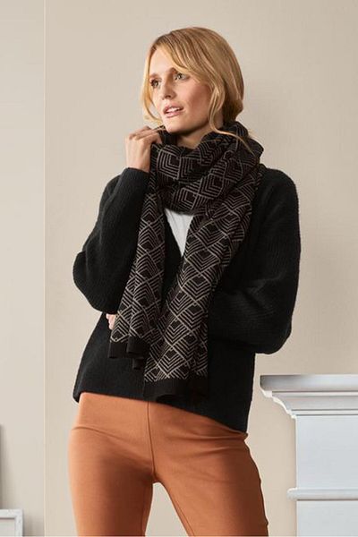 Tchibo Women Metallic Knitted Scarf, Black And Gold