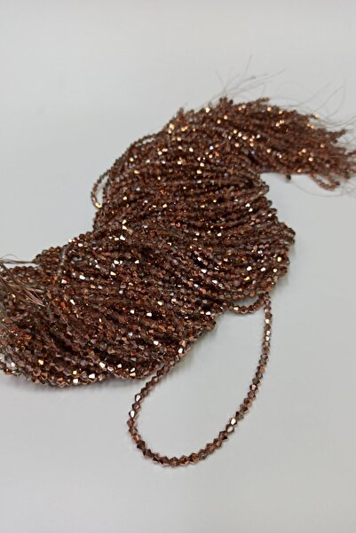 Limelia Кристална перла с покритие от норка, пирамида, 4 мм