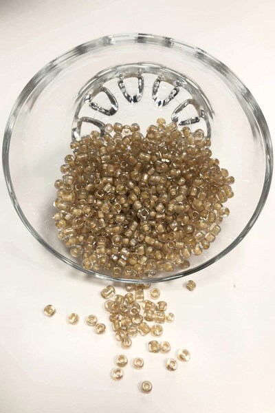 Limelia Пясъчни мъниста в цвят мед, среден размер, 4 мм, 50 г