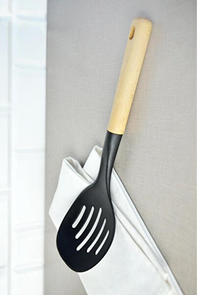 Nishev Small Colander with Wooden Handle, Kitchen Tool, Black Color, Durable and Stylish Design