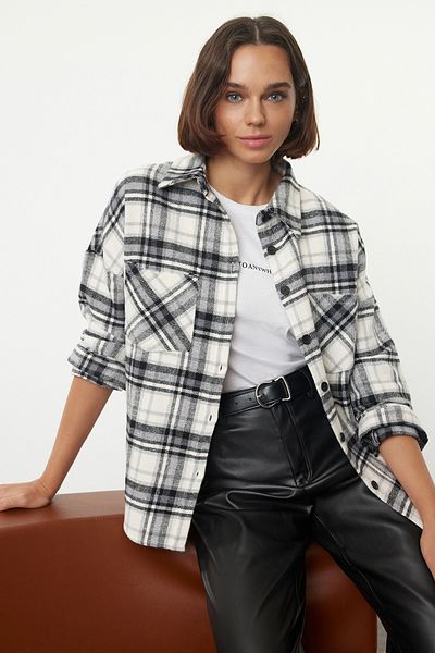 Trendyol Collection Széles szabású füstölt kockás szőtt ing - Ovesrize Twoaw25go00101