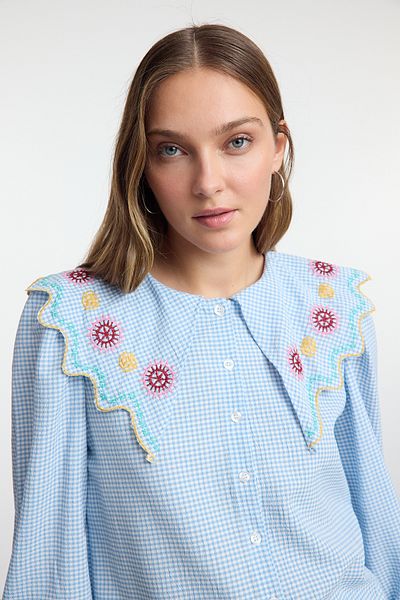 Trendyol Collection Cămașă țesătă cu mânecă cu balon albastru brodat - TWOSS21GO0232