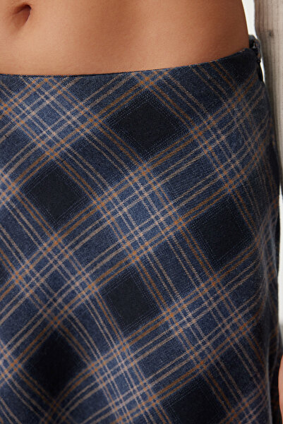 Trendyol Collection Többszínű alacsony derekú kockás mintás A-vonalú maxi hosszúságú szőtt szoknya TWOAW25ET00118