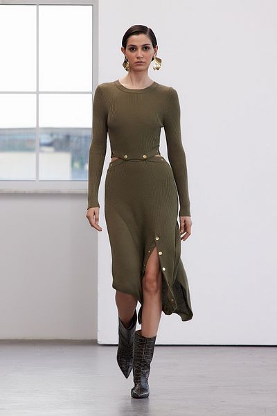 Trendyol Collection Περιορισμένης έκδοσης Χακί Mercerized Look Midi Πλεκτά Καρφώματα Λεπτομερές Φόρεμα TWOAW25EL00363