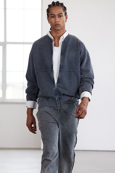 Trendyol Collection Anthracite Limited Edition Oversize/Wide Cut Φούτερ με ξεθωριασμένο εφέ χωρίς ασημί TMNAW25SW00133
