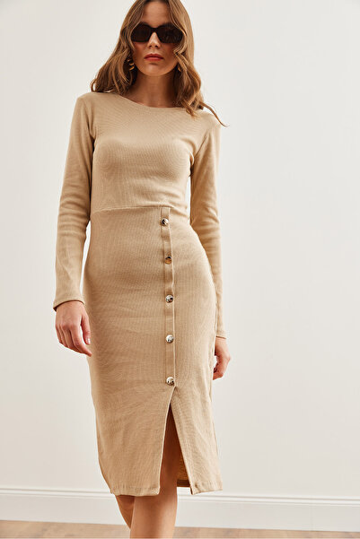 Olalook Rochie midi bej - ELB elastic cu detaliu nasturi si fante 19002256