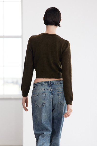 Trendyol Collection Jasnokhaki Crop Knitwear Cardigan - Róża i kokarda, Miękka faktura Twoaw25Hi00321