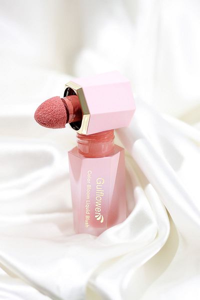 GulFlower Liquid Blush with Sponge Head