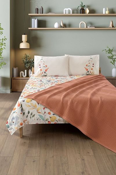 Sevim Colorful Double Pique Set - Floral Pattern and Soft Set - 4 Pieces
