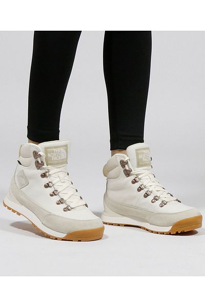 THE NORTH FACE Back-To-Berkeley Iv Wp - Women's Outdoor Shoes, Cream