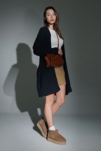 Marjin Γυναικείες μπότες μίνι μεγέθους από γνήσιο δέρμα για καθημερινή χρήση - με χοντρή σόλα και εσωτερική γούνα