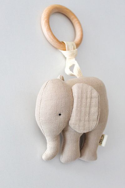 O&G Collection Organic Multi Muslin with Elephant Toy - 100% Cotton Natural Wooden Teether / Baby Room Decor
