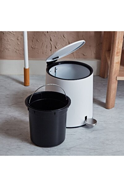 Home Box سلة المهملات أريستو ذات الدواسة ذات الإغلاق الناعم مع دلو داخلي - 5 لتر