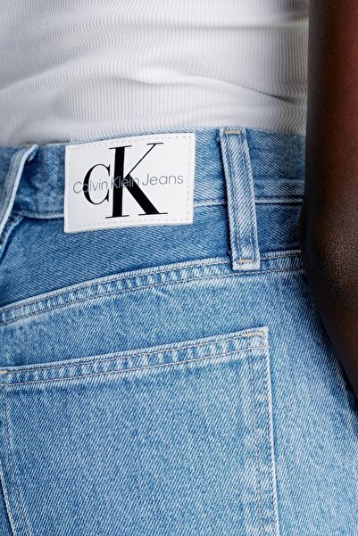 Calvin Klein Pamuklu Yüksek Bel Mom Fit Jeans J20J2221531AA KOT PANTOLON J20J222153 1AA