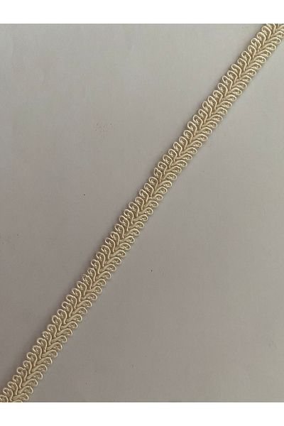 Öztürk Decorative Strip Cream. 4 Meters.