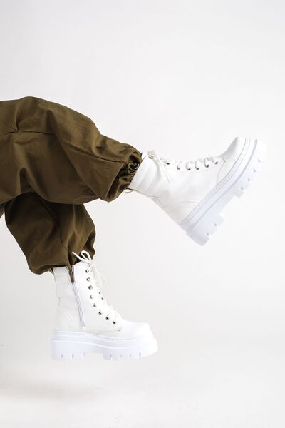 POLO PRESTIGE Tracs White Boots