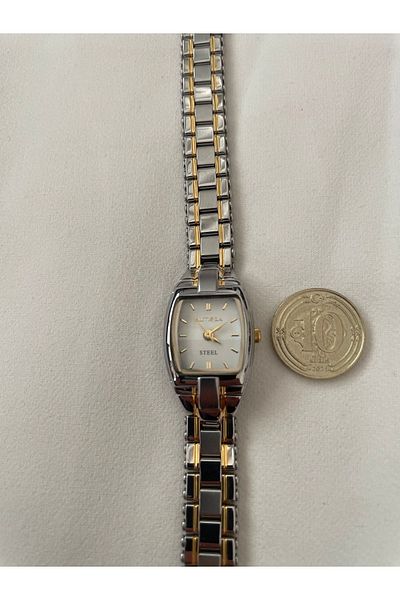 Almera Alsaat Vintage Retro Women's Watch