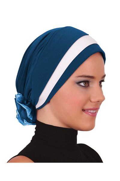 fidan bone Σκουπάκι Hijab τουρμπάνι με στρώσεις και τριαντάφυλλα οργάντζα στην πλάτη