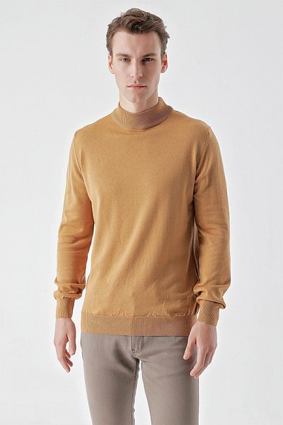 Morven Men's Camel Basic Half Turtleneck Dynamic Fit Relaxed Cut Knitwear