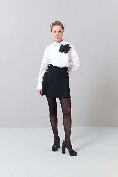 Roman Çift Kemer Görünümlü Gold Düğmeli Mini Etek Siyah K2515010_001