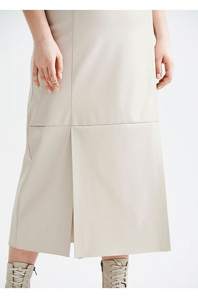 EVEN plus size Ecru Large Size Faux Leather Skirt with Front Slit