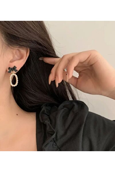 TAKINTI AKSESUAR İncili Fiyonk Detaylı Küpe