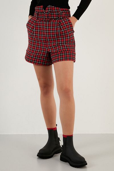 Lela Plaid Belted Pocketed Winter Tweed Shorts6058326