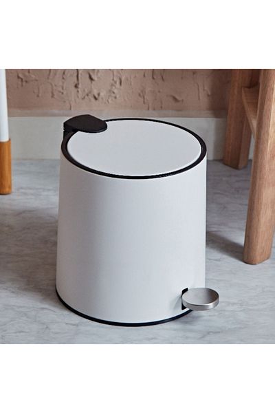 Home Box سلة المهملات أريستو ذات الدواسة ذات الإغلاق الناعم مع دلو داخلي - 5 لتر