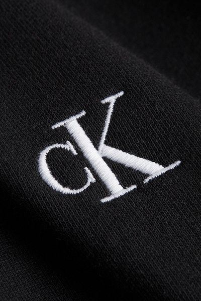 Calvin Klein Herren Sweatshirt mit Kapuze, Ck Essential Regular Hoodie in schwarz