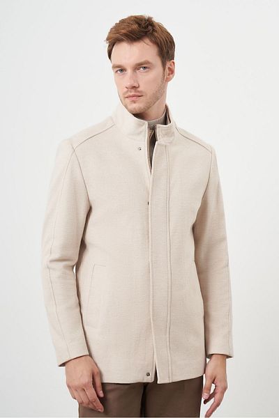 Morven Men's Beige Prominent Collar Stamp Coat