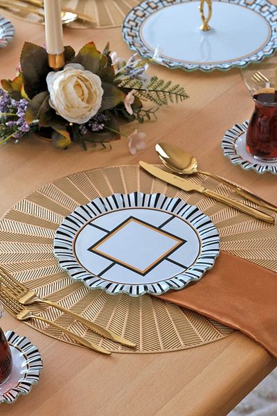 Glore Prestige 6-Person Glass Plate Cake Set