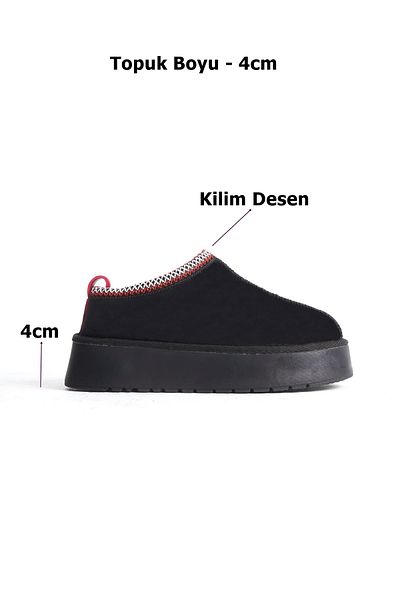TRENDELLA Black Winter Furry Mini Bootie - Women