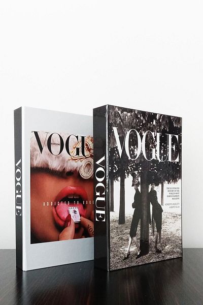 ndukkan Vogue Portugal & Vogue Two Decorative Books Box - 2-Piece Women's Themed