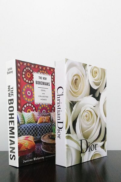 ndukkan Bohemians White Rose Themed 2-Piece Decorative Book Box Set