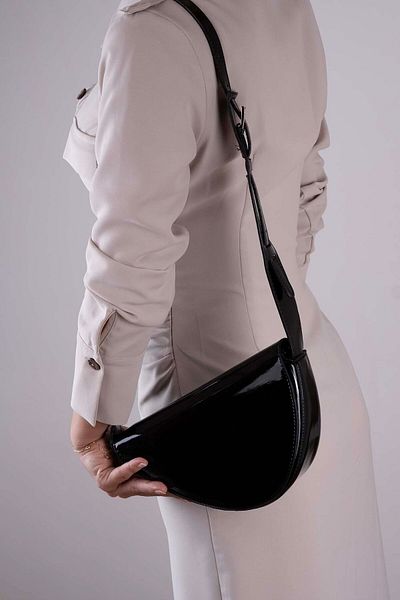sovrana Clamshell Baguette Bag Black Patent Leather