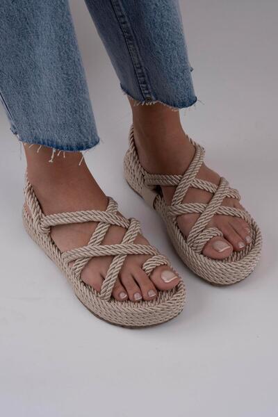 sovrana Thick Sole Sandals Beige